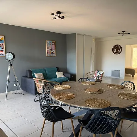 3 Pieces Avec Terrasse Et Wifi A - Fr-1-309-459 Apartment